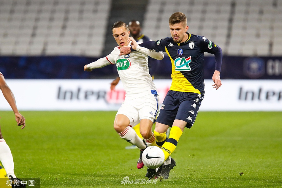  法国杯今晨再迎强敌，摩纳哥临场应变，主帅态度：引发热议，临场指挥获称赞