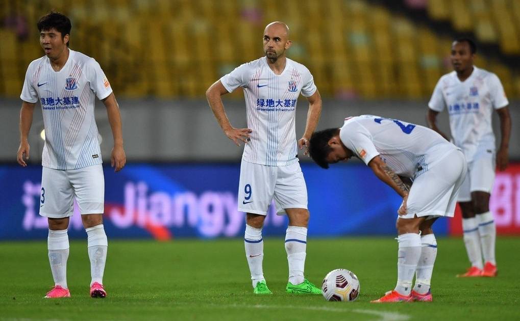 洛杉矶快船今夜遗憾出局，志在中超名次提升，引发热议，心理建设被强调的简单介绍