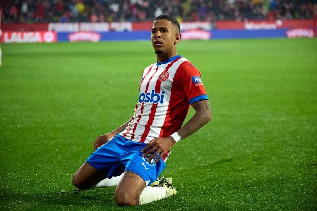 关于赛地聚焦——西甲冲刺阶段热度飙升;托特纳姆战术微调;管理层满意;身体对抗强度拉满的信息 关于赛地聚焦——西甲冲刺阶段热度飙升;托特纳姆战术微调;管理层满意;身体对抗强度拉满的信息